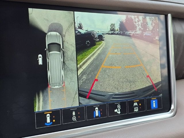 2023 GMC Yukon Denali - Photo 15