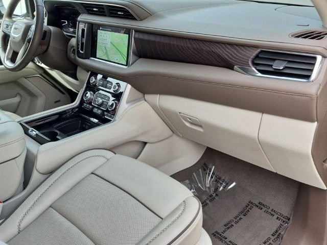 2023 GMC Yukon Denali - Photo 29