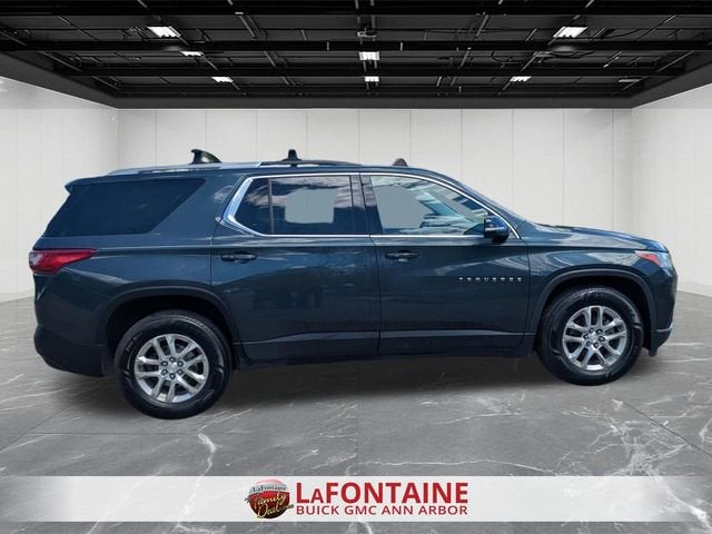2018 Chevrolet Traverse LT Cloth