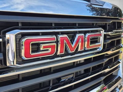 2025 GMC Sierra 2500 HD SLT