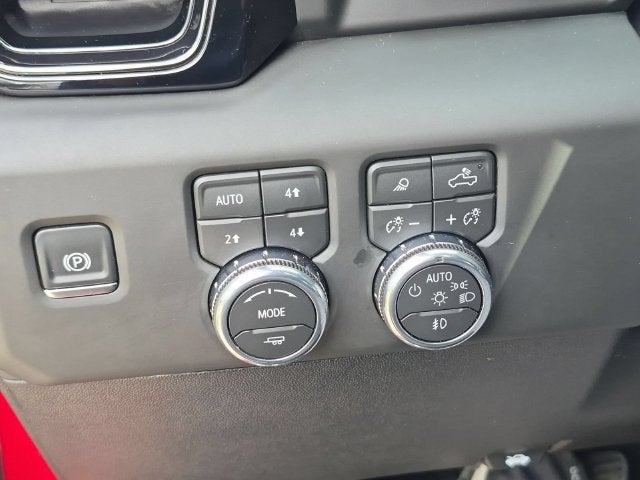 2026 GMC Sierra 2500HD AT4 - Photo 18