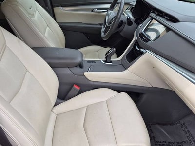 2018 Cadillac XT5 Luxury AWD