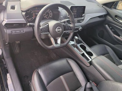 2025 Nissan Altima SR FWD