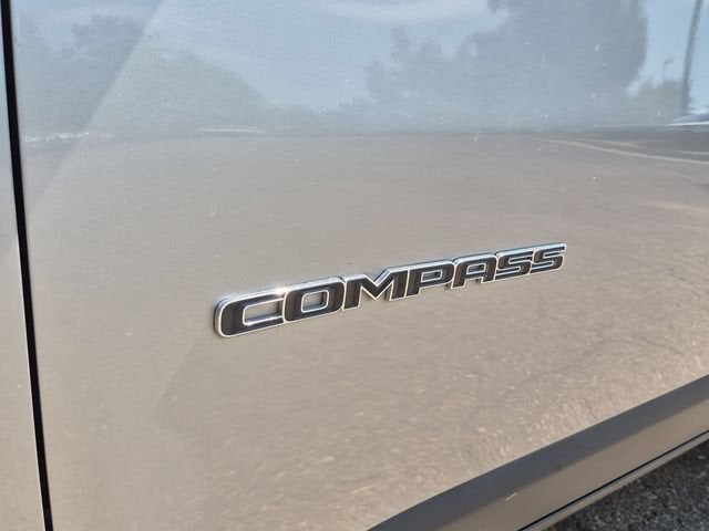 2022 Jeep Compass Limited - Photo 30