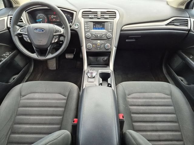 2017 Ford Fusion SE - Photo 19