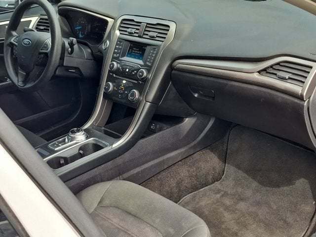 2017 Ford Fusion SE - Photo 27