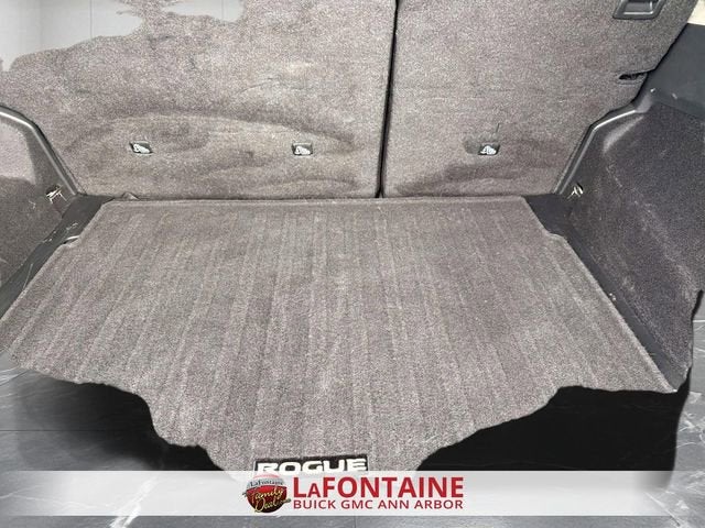 2025 Nissan Rogue SV FWD