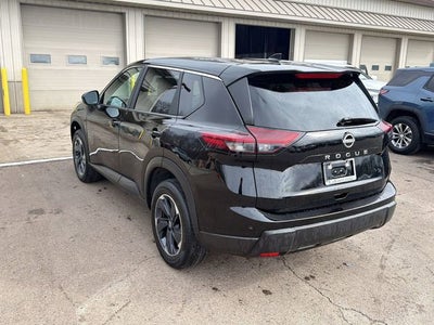 2025 Nissan Rogue SV FWD