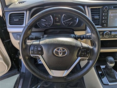 2017 Toyota Highlander Limited