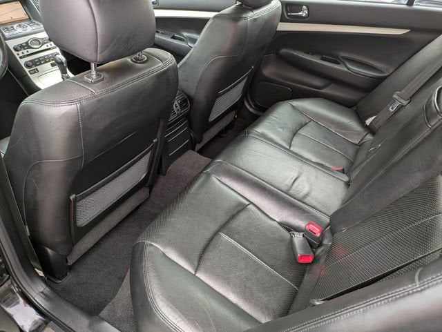 2009 INFINITI G37x x