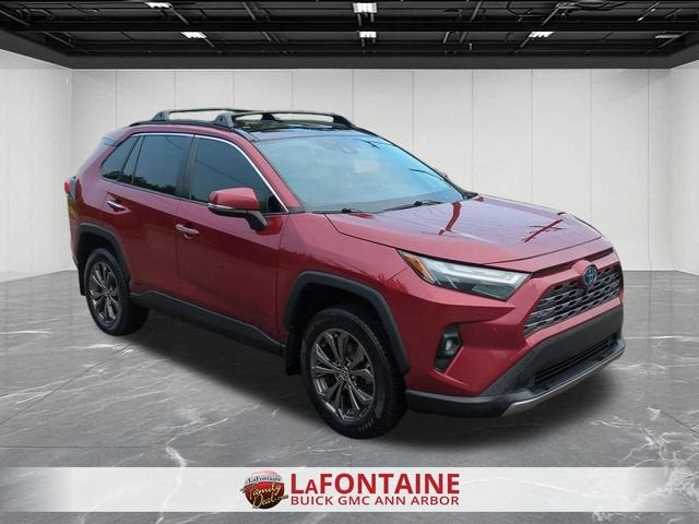 2022 Toyota RAV4 Limited - Photo 2