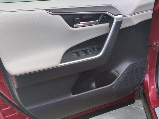 2022 Toyota RAV4 Limited - Photo 22