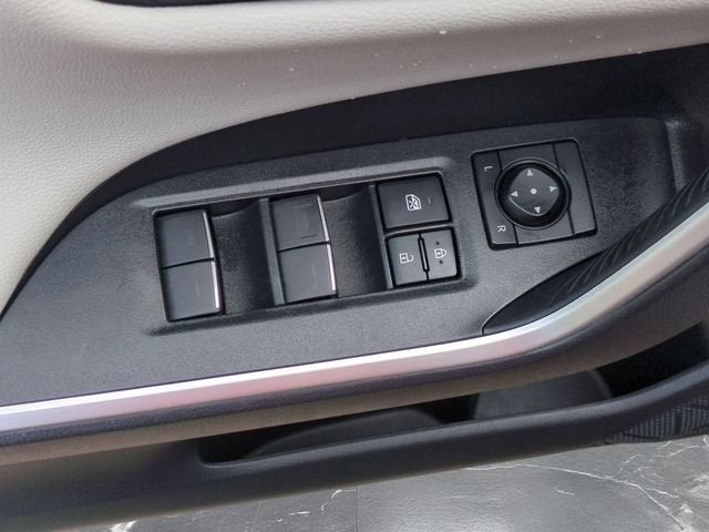 2022 Toyota RAV4 Limited - Photo 23