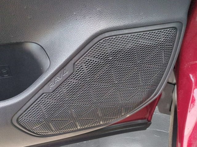 2022 Toyota RAV4 Limited - Photo 24