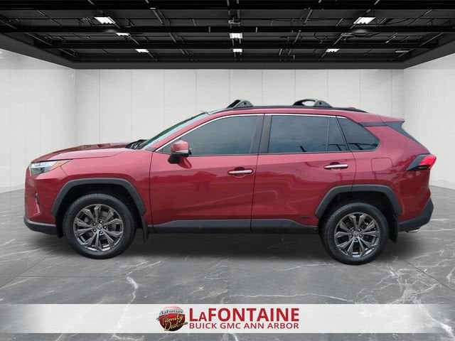 2022 Toyota RAV4 Limited - Photo 5