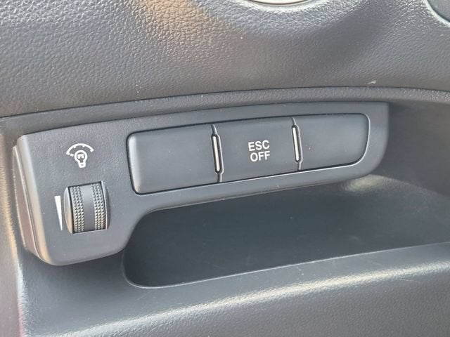 2008 Kia Rondo LX