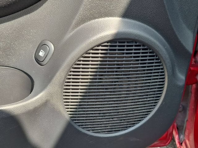 2008 Kia Rondo LX