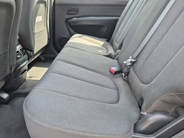 2008 Kia Rondo LX
