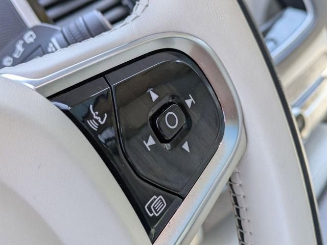 2024 Volvo XC90 Plus - Photo 20