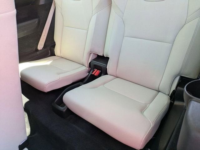 2024 Volvo XC90 Plus - Photo 31