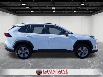 2025 Toyota RAV4 Hybrid LE