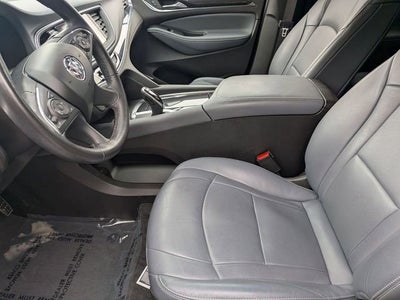 2021 Buick Enclave Essence