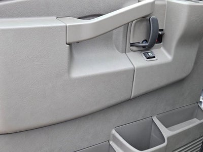 2024 GMC Savana Cutaway 3500 1WT