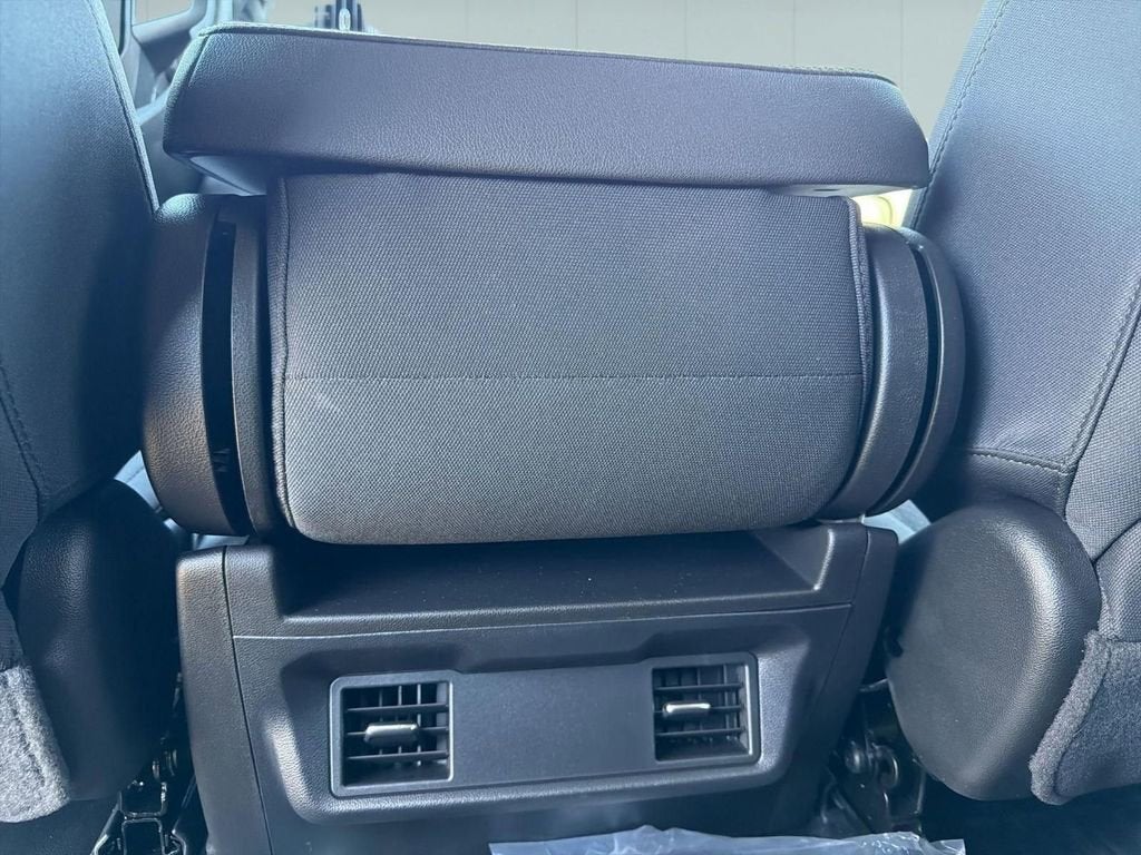 2024 GMC Sierra 2500 HD Pro