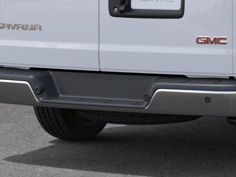 2026 GMC Savana Passenger LT