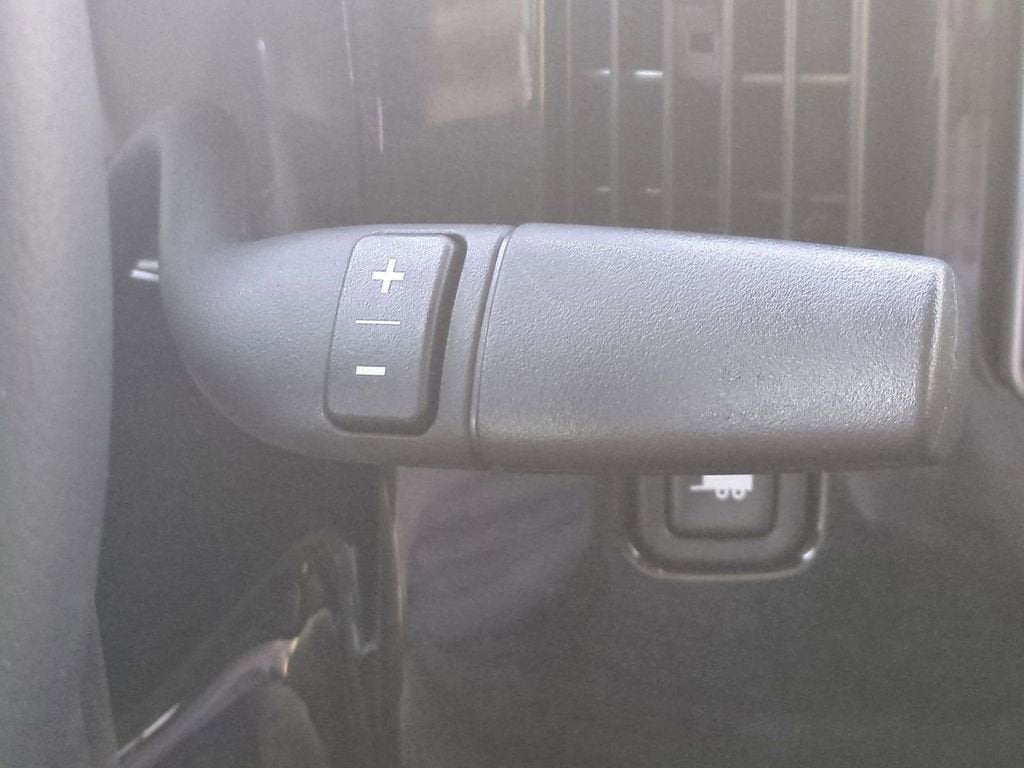 2025 GMC Savana Cargo 2500 Work Van