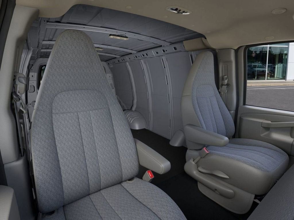 2025 GMC Savana Cargo 2500 Work Van