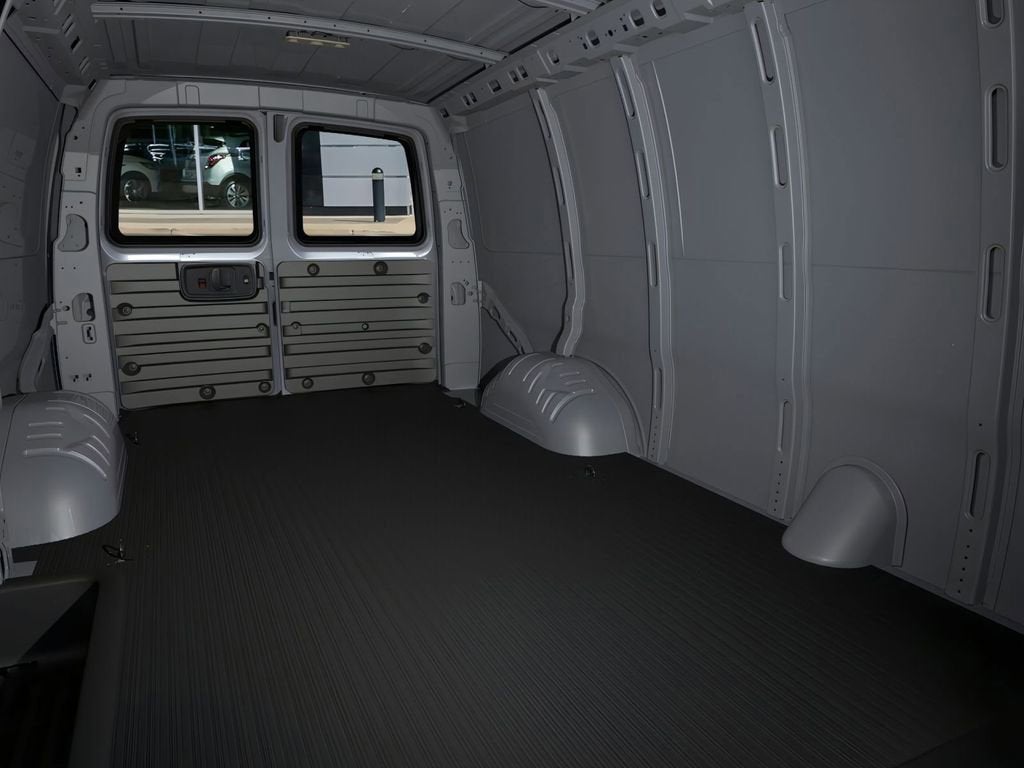 2025 GMC Savana Cargo 2500 Work Van