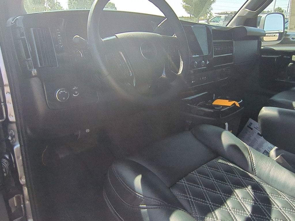 2025 GMC Savana Cargo 2500 Work Van