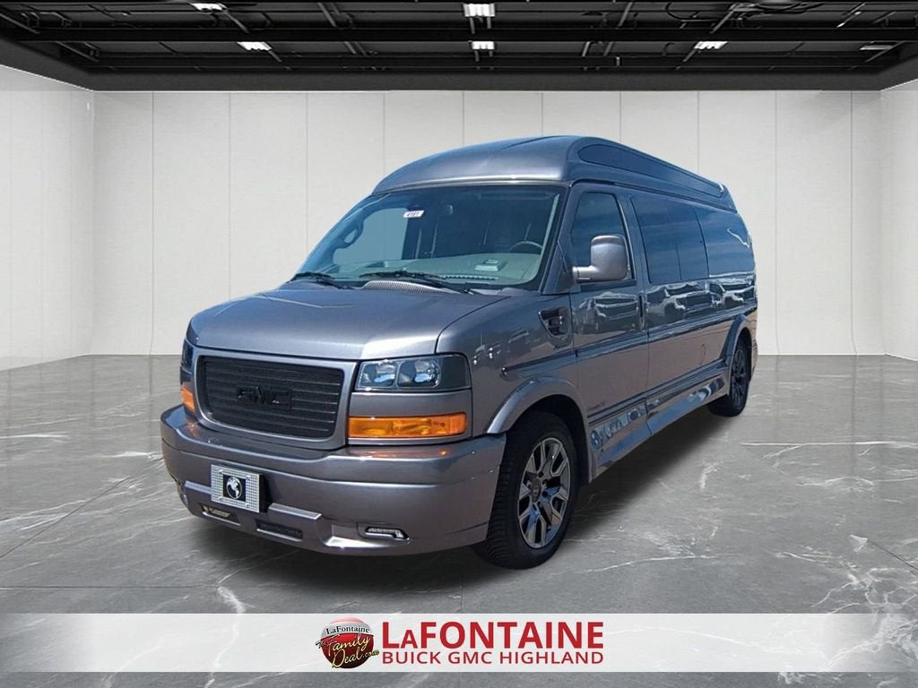 2025 GMC Savana Cargo 2500 Work Van