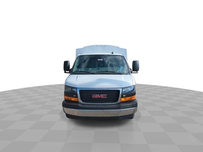 2025 GMC Savana Cutaway 3500 1WT