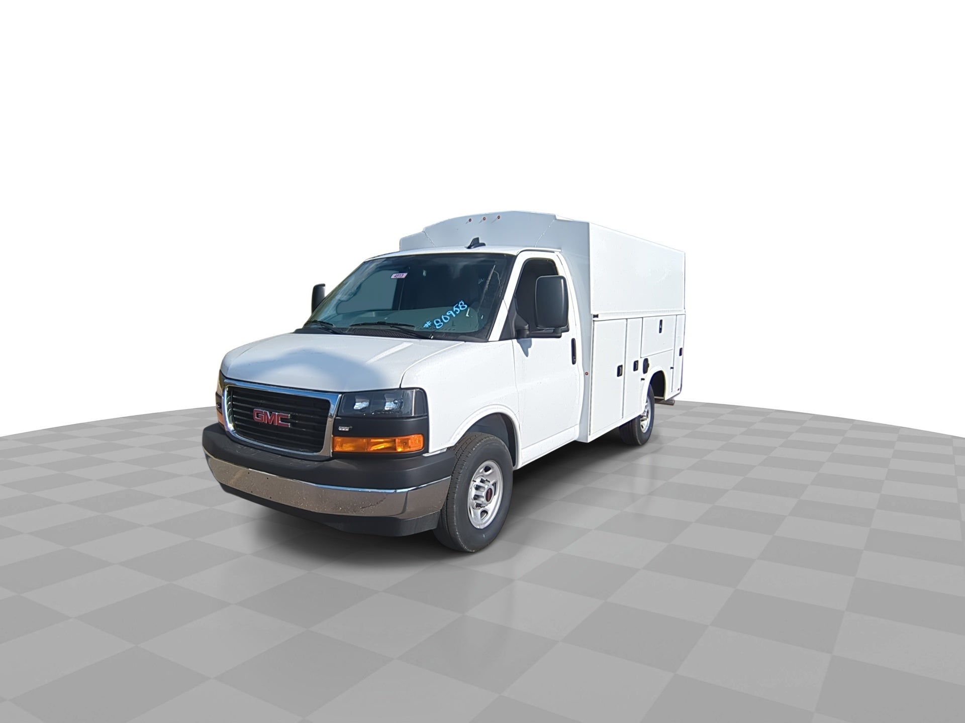 2025 GMC Savana Cutaway 3500 1WT