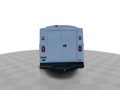 2025 GMC Savana Cutaway 3500 1WT