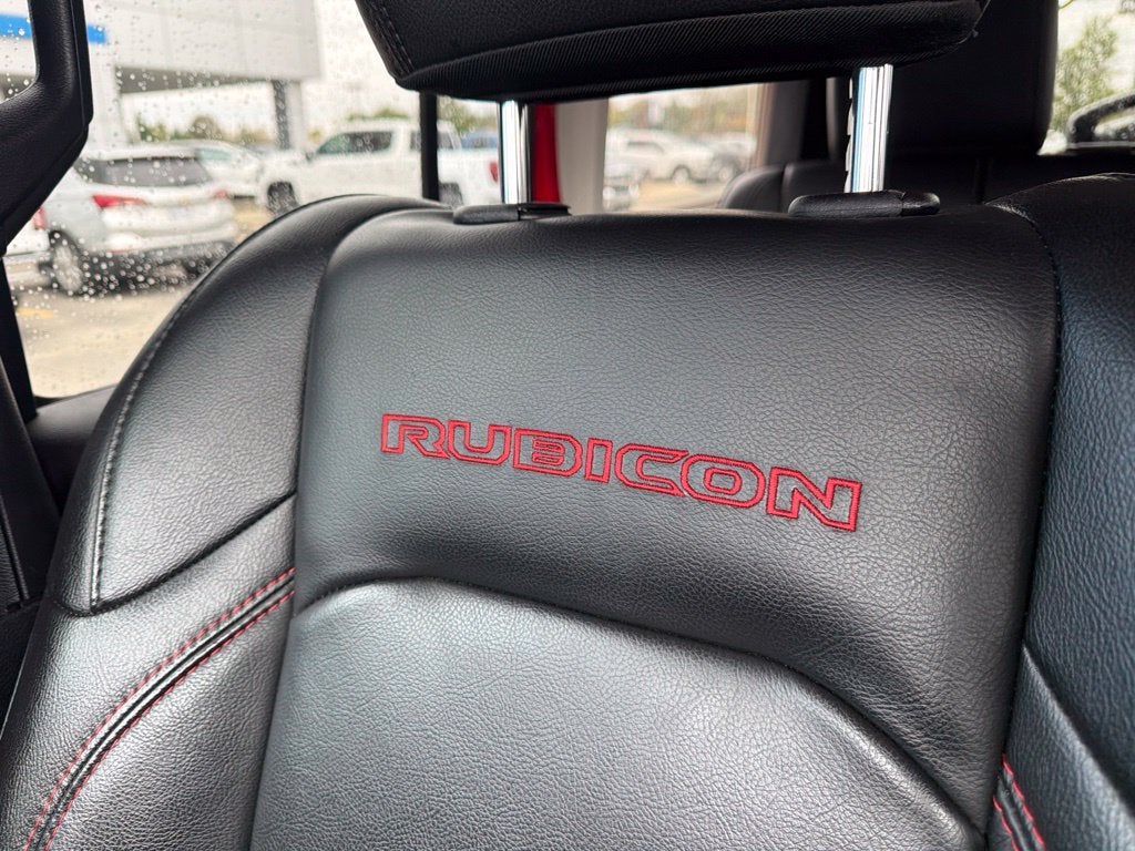 2021 Jeep WRANGLER Base