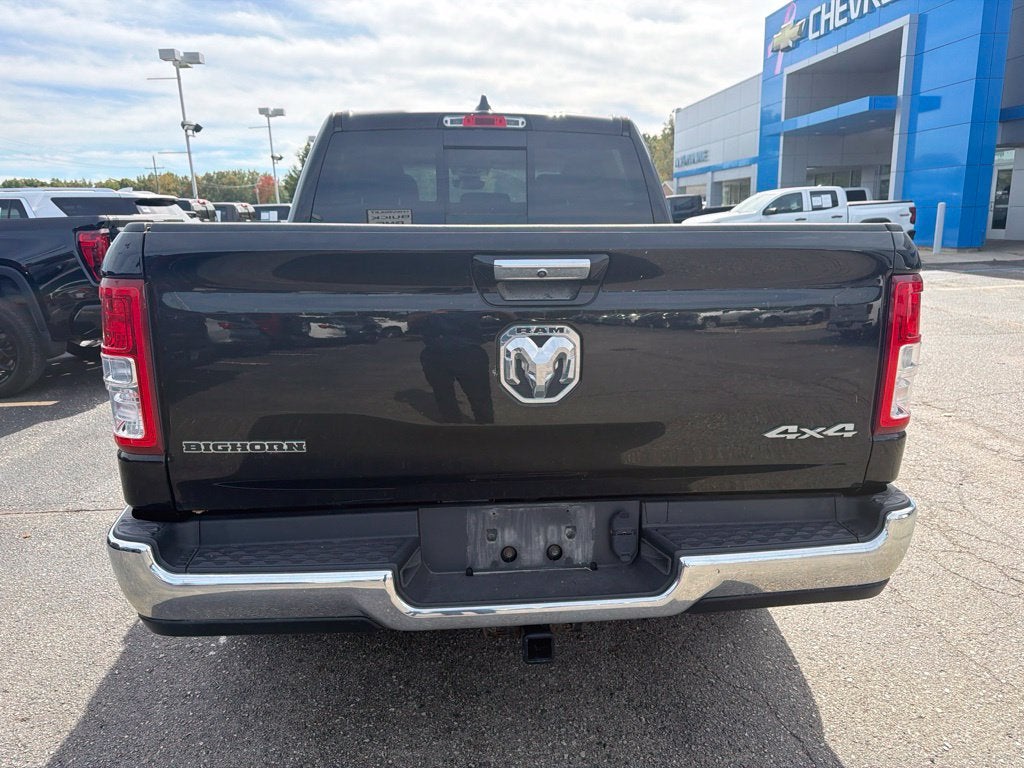 2020 RAM 1500 Big Horn Crew Cab 4x4 5'7" Box
