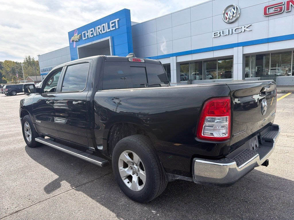 2020 RAM 1500 Big Horn Crew Cab 4x4 5'7" Box