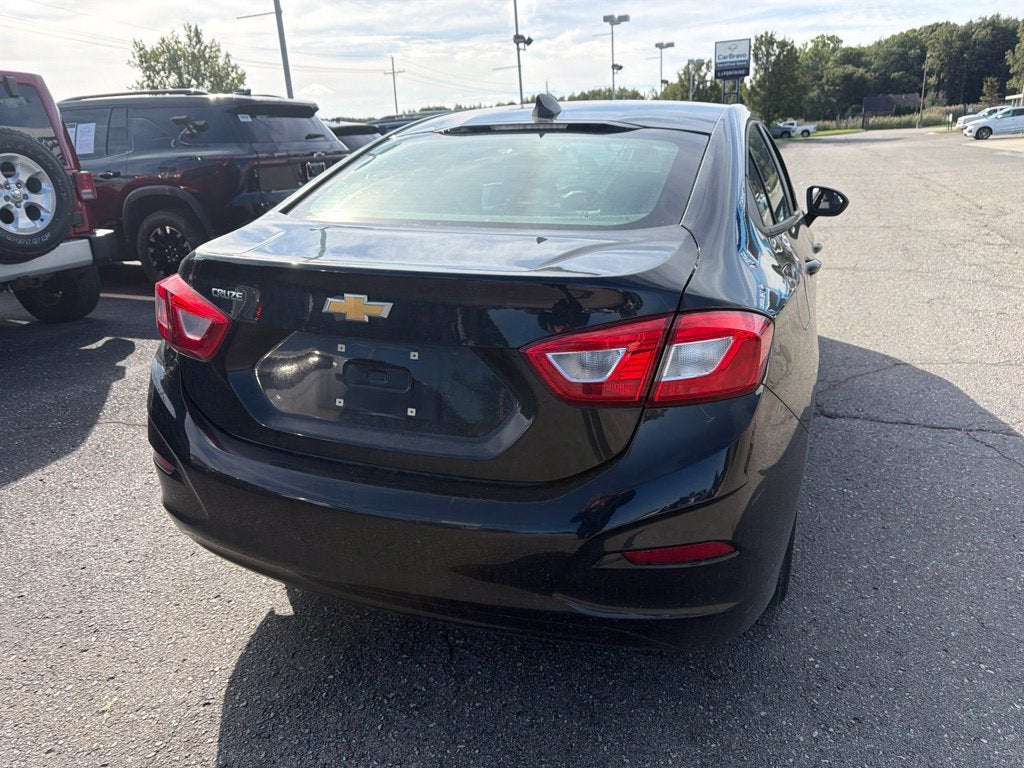 2019 Chevrolet Cruze LS