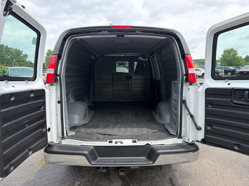 2021 Chevrolet Express Cargo 2500 RWD 2500 Regular Wheelbase WT