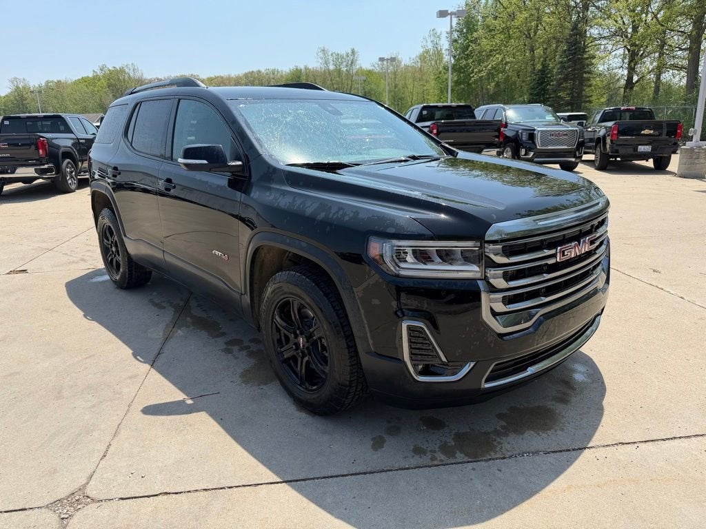 2023 GMC Acadia AT4