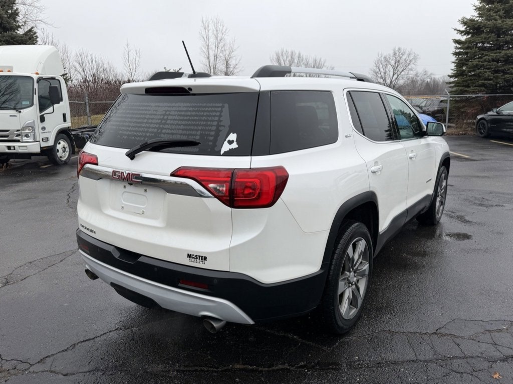 2017 GMC Acadia SLT