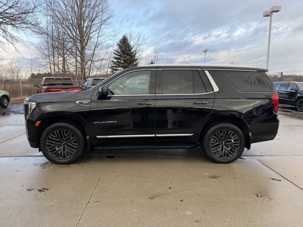 2021 GMC Yukon SLT