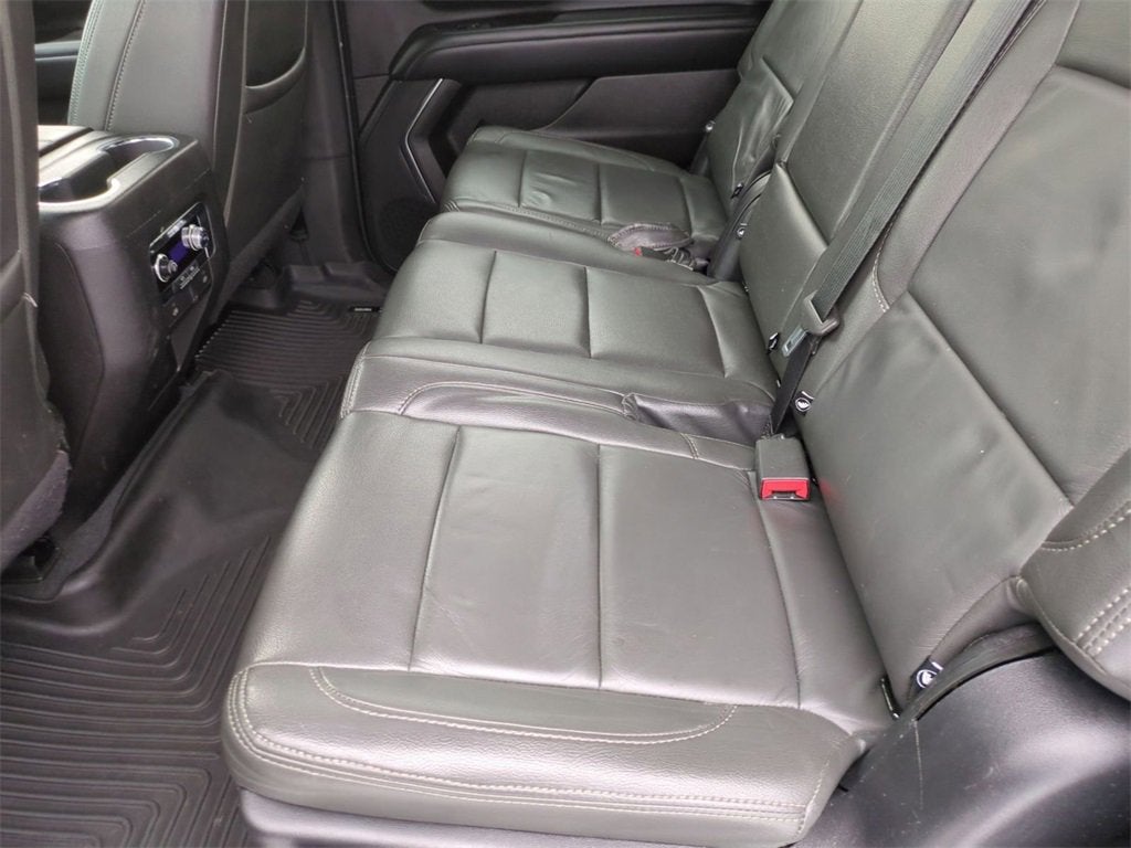 2022 GMC Yukon XL SLE