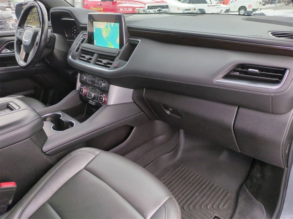 2022 GMC Yukon XL SLE