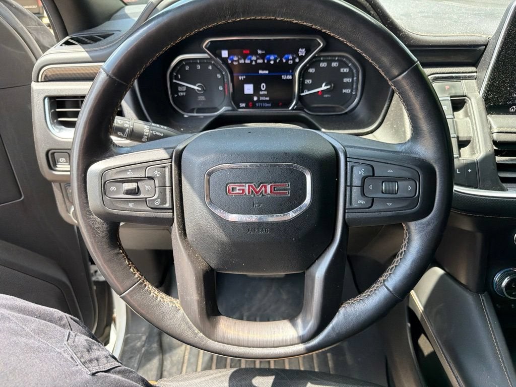 2021 GMC Yukon XL AT4