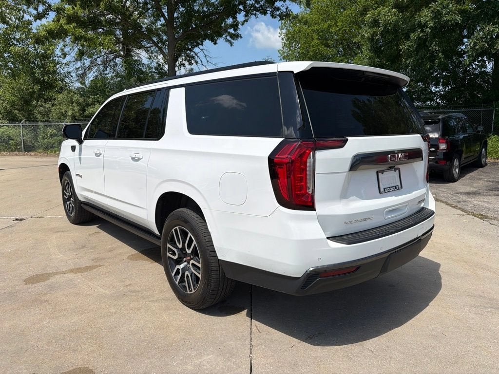 2021 GMC Yukon XL AT4