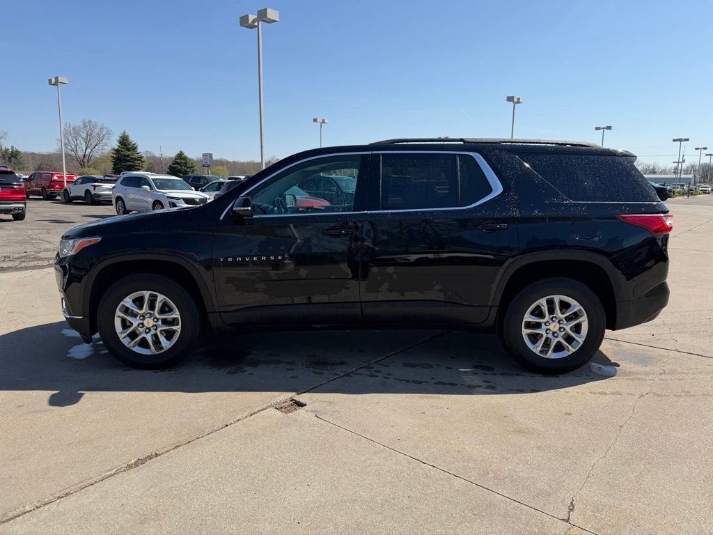 2020 Chevrolet Traverse LT Cloth